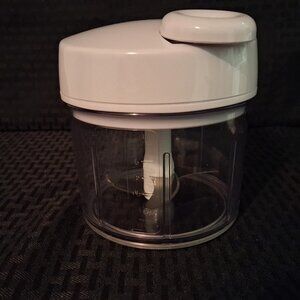 Pampered Chef Manual Food Processor 2581 Hand Chopper